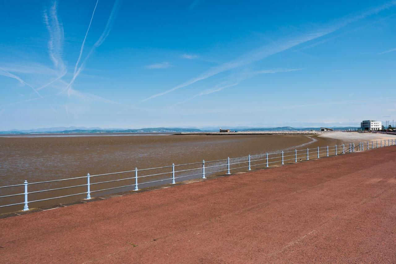 Hotel The Sea Crest à Morecambe Extérieur photo